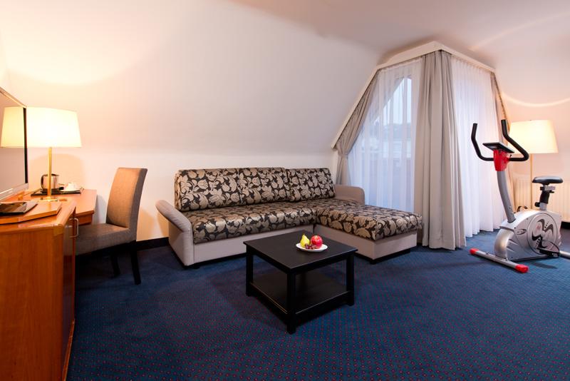 اتاق استاندارد برای معلولان, Holiday Inn Express & Suites   Brantford, An Ihg