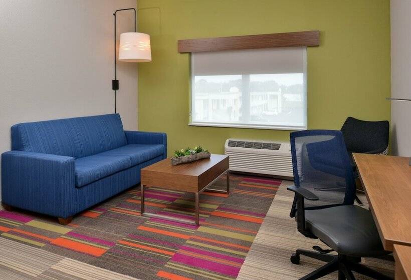 سوییت, Holiday Inn Express Melbourne West, An Ihg