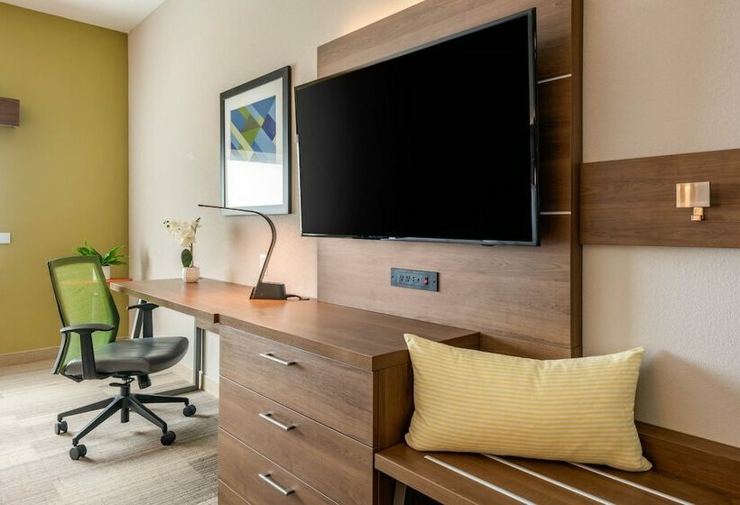 سوییت, Holiday Inn Express Melbourne West, An Ihg