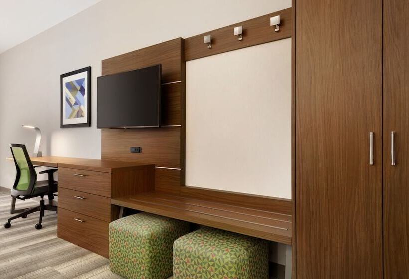 اتاق استاندارد با 2 تخت دوبل, Holiday Inn Express & Suites Cincinnati South  Wilder
