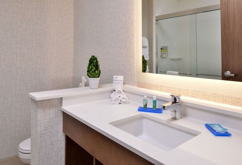 سوئیت برای معلولان, Holiday Inn Express Melbourne West, An Ihg