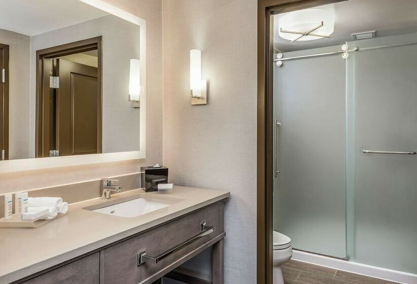 سوییت, Homewood Suites By Hilton Ottawa Airport