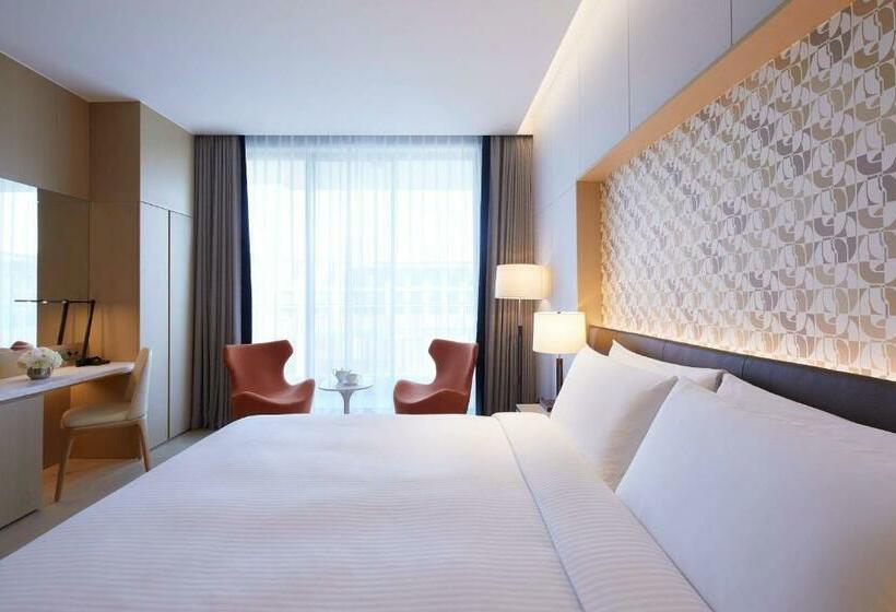 اتاق استاندارد با تخت بزرگ, Marriott Jeju Shinhwa World