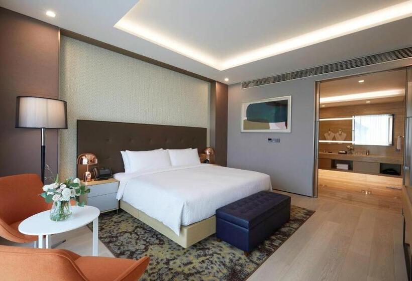 Deluxe Suite King Bed, Marriott Jeju Shinhwa World