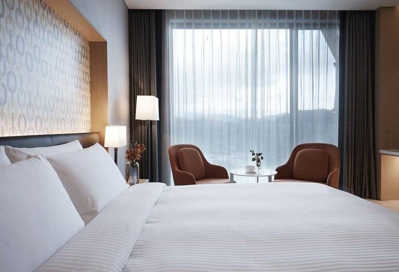 سوئیت پریمیوم, Marriott Jeju Shinhwa World