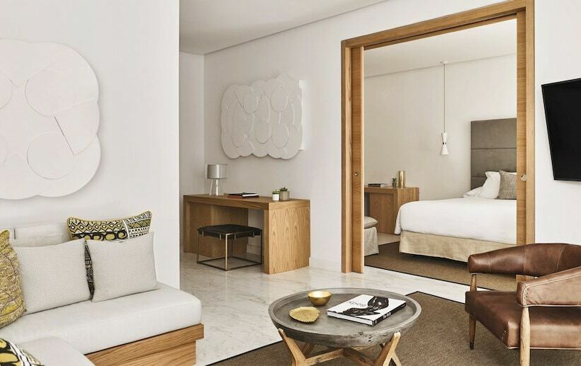 سوییت لوکس, Nobu Hotel Marbella