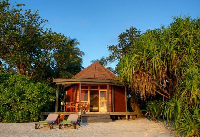 ویلای 1 خوابه, Komandoo Island Resort & Spa