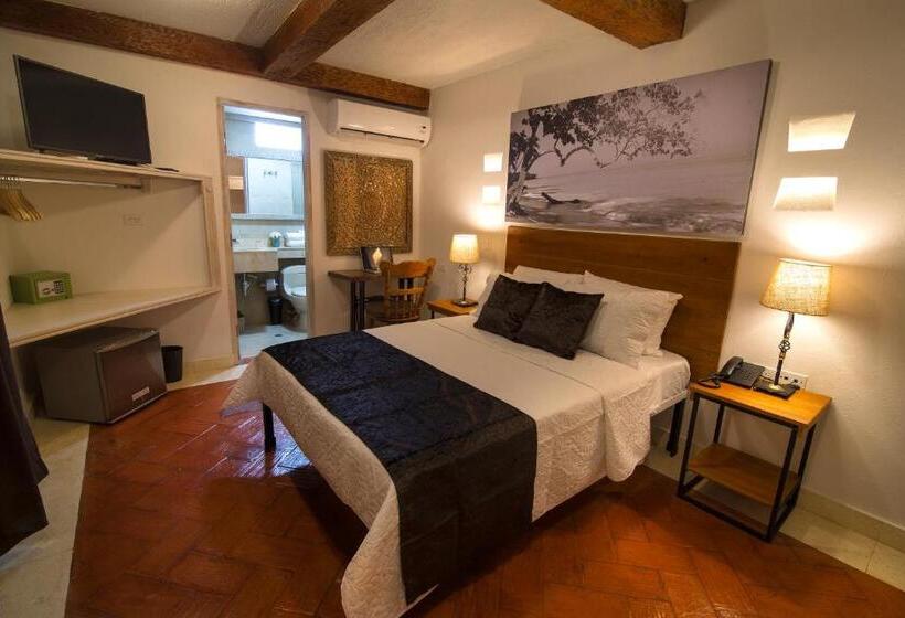 سوییت خانوادگی, Life Is Good Cartagena Hostel