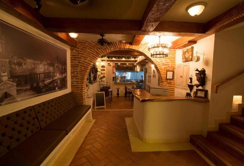 اتاق استاندارد, Life Is Good Cartagena Hostel