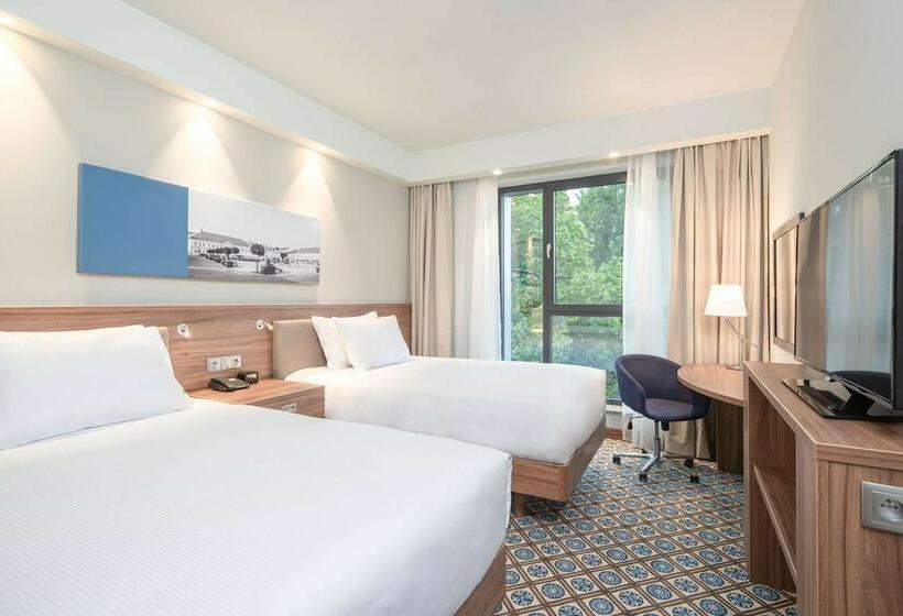 اتاق استاندارد, Hampton By Hilton Oswiecim