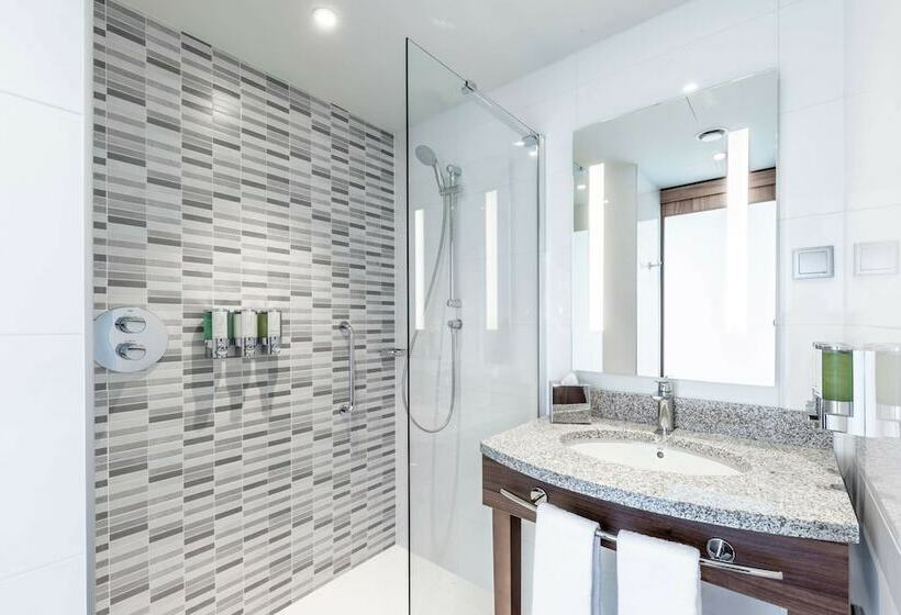 اتاق استاندارد, Hampton By Hilton Oswiecim