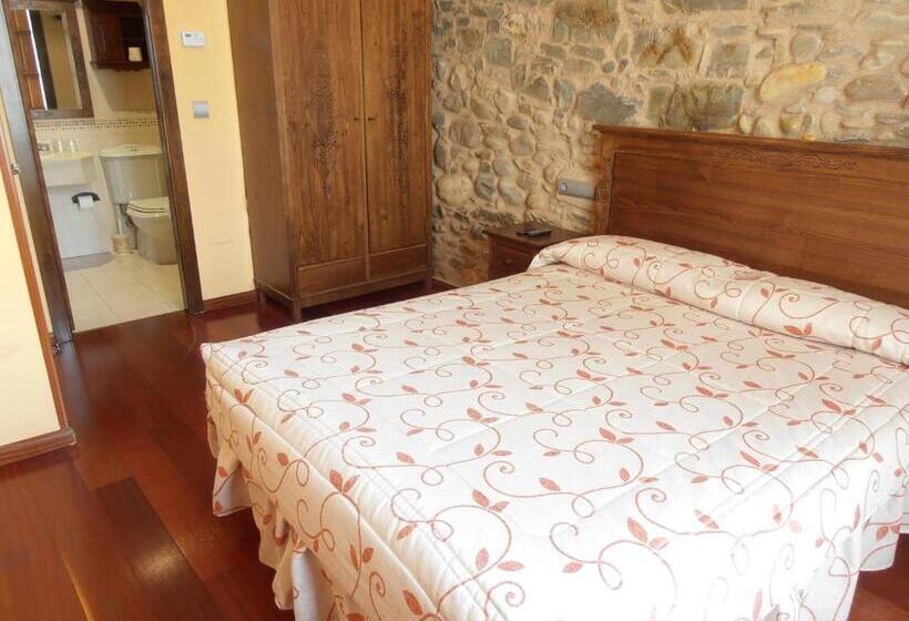 اتاق استاندارد, Hostal Virgen De La Encina