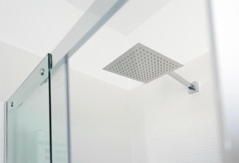 اتاق لوکس, B&b Ligure Rooms
