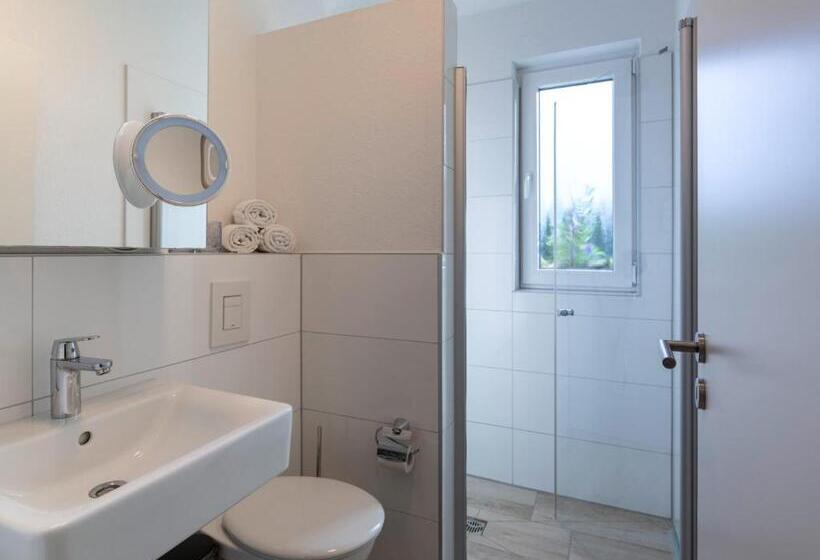 استودیوی لوکس, Gleuel Inn   Digital Hotel & Serviced Apartments & Boardinghouse Mit Voll Ausgestatteten Küchen