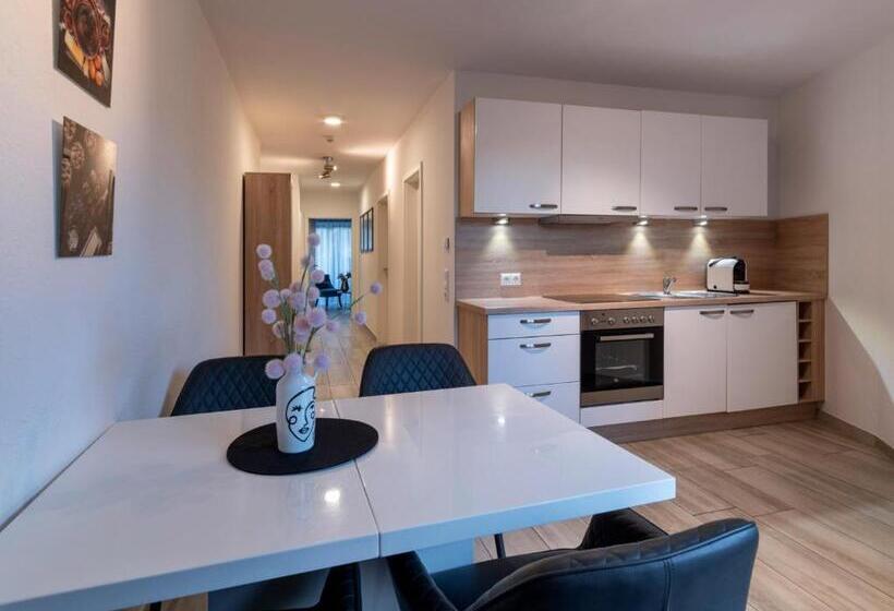 سوئیت 2 خوابه, Gleuel Inn   Digital Hotel & Serviced Apartments & Boardinghouse Mit Voll Ausgestatteten Küchen