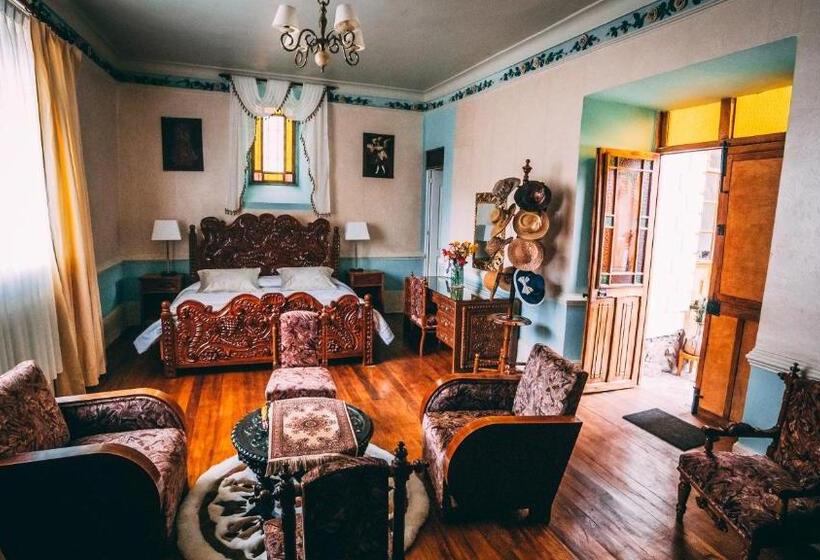 Deluxe Suite King Bed, Florencio Casa Hacienda