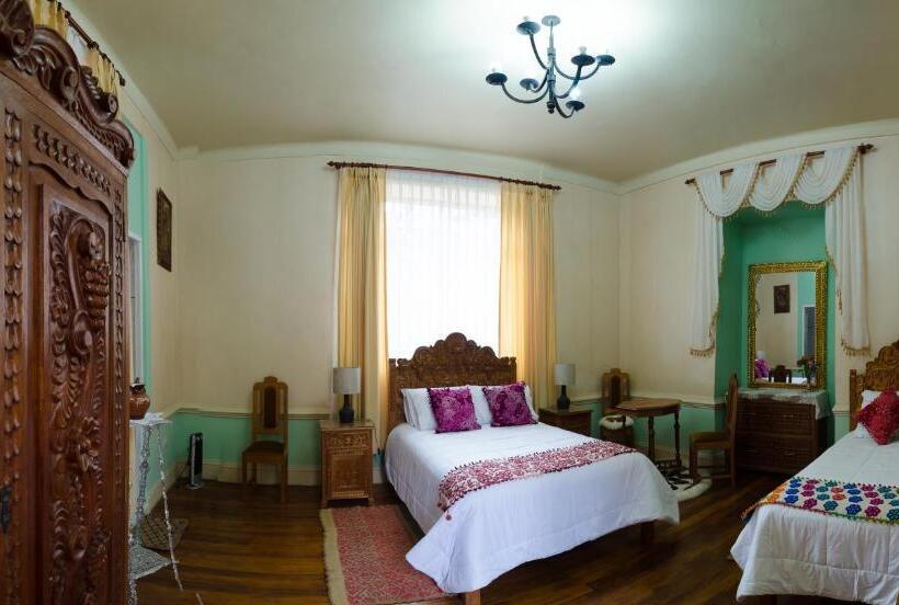 استودیوی استاندارد, Florencio Casa Hacienda