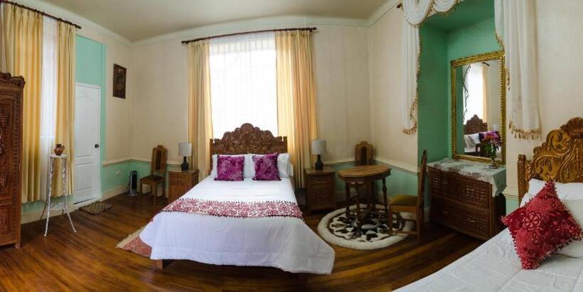 استودیوی استاندارد, Florencio Casa Hacienda