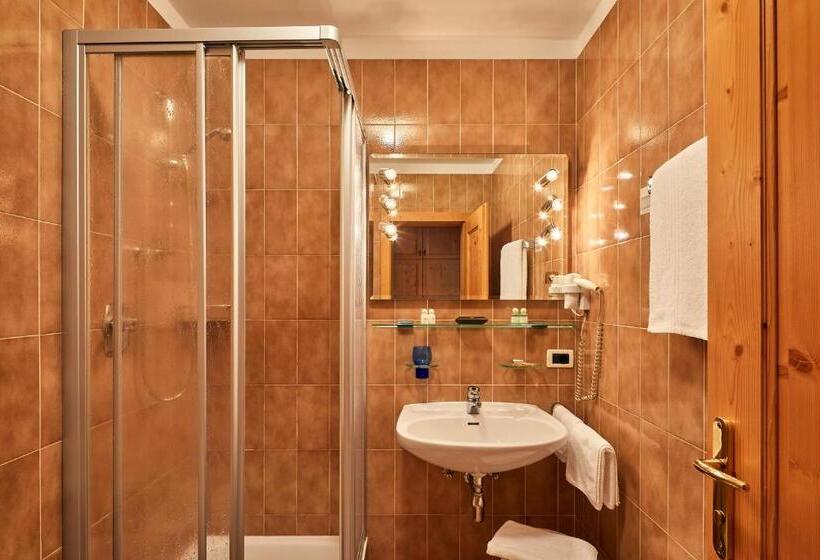 اتاق استاندارد با بالکن, Mountain B&b   La Scalira