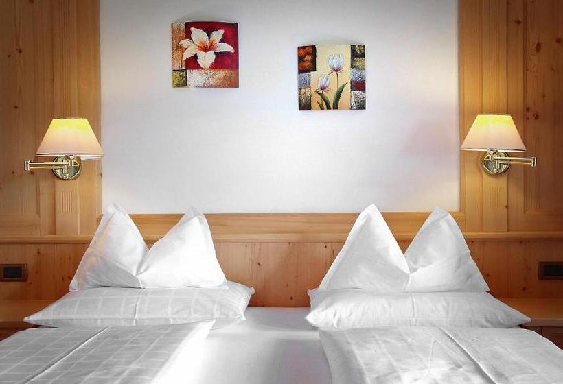 اتاق استاندارد با بالکن, Mountain B&b   La Scalira