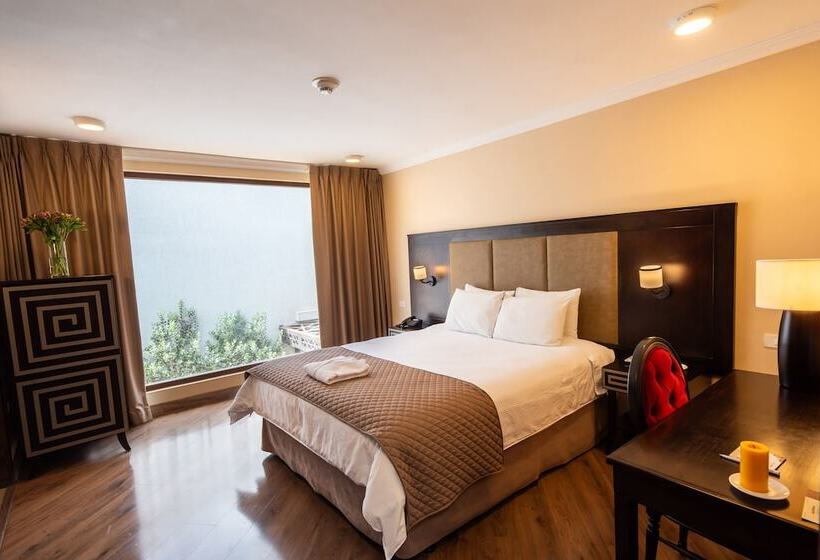 اتاق سوپریور, Quindeloma Art Hotel And Gallery