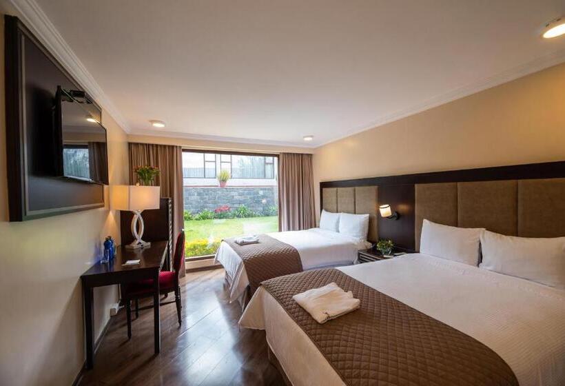 اتاق لوکس, Quindeloma Art Hotel And Gallery