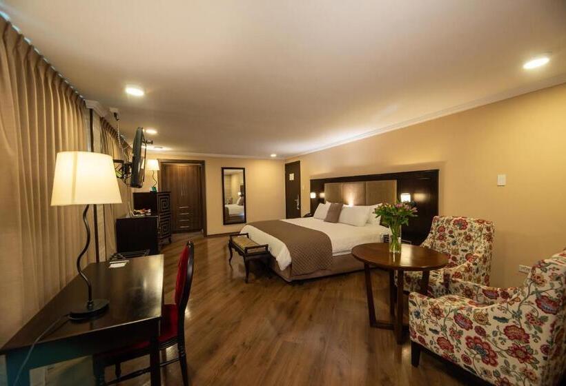 سوئیت با تخت بزرگ, Quindeloma Art Hotel And Gallery