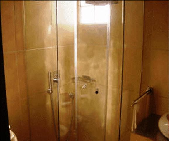 اتاق استاندارد, Aegli