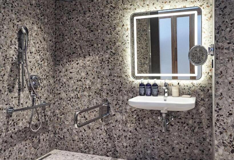 اتاق استاندارد با تخت بزرگ برای معلولان, Hyde Bodrum - Adult Only