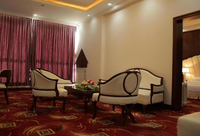 مجموعه ویستا شهر, Kabul Star Hotel & Restaurant