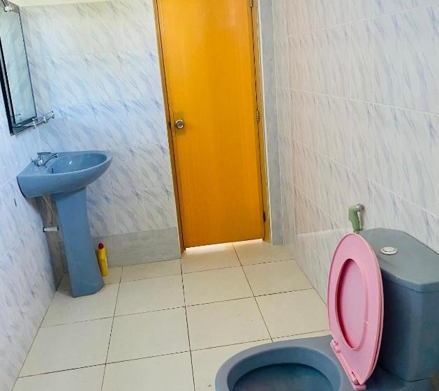 اتاق اکونومی, Hamba Hostel For Safari