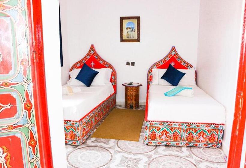 Standard room with outdoor bath, Chefchaouen
