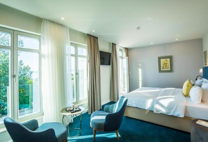 اتاق استاندارد با بالکن و چشم‌انداز دریا, Residence Promenade