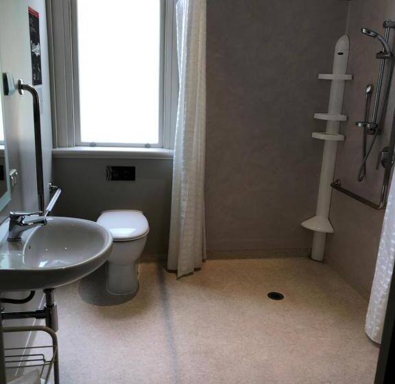 اتاق استاندارد برای معلولان, Teschemakers Resort