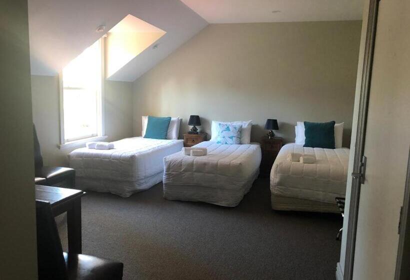 سوئیت جونیور با چشم‌انداز باغ, Teschemakers Resort
