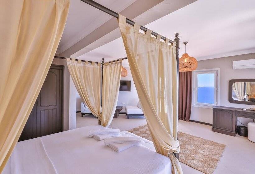 Deluxe Suite Sea View, Hill House Adult Only