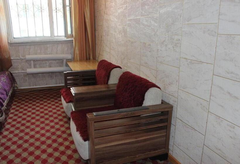 اتاق استاندارد, City Hostel & Tours