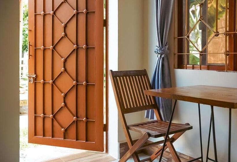 اتاق استاندارد, Karma Traders Kampot