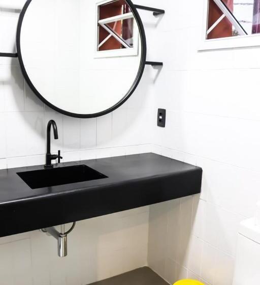 اتاق استاندارد چهار تخته, Artsy Vitoria Hostel