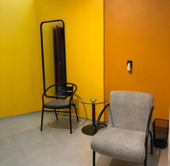 اتاق استاندارد چهار تخته, Artsy Vitoria Hostel