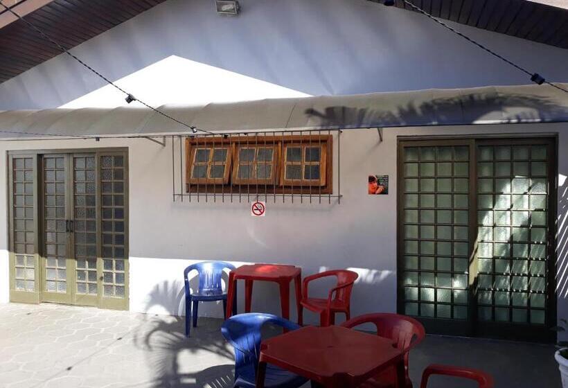 اتاق استاندارد, Casa Beatles Hostel Bauru