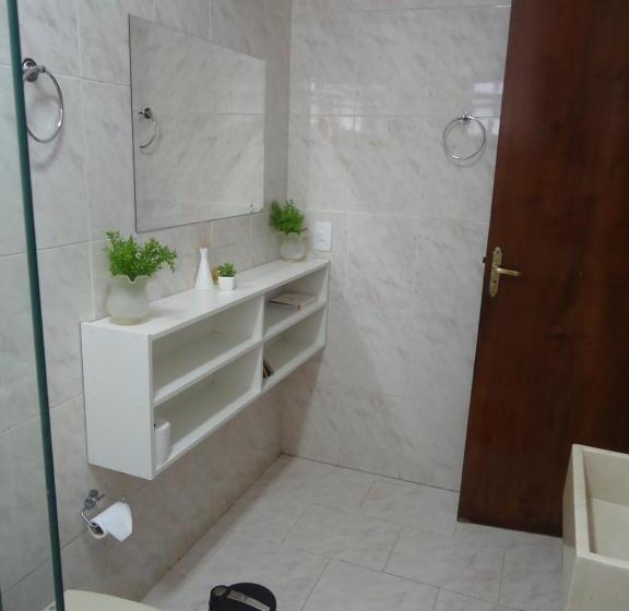 اتاق استاندارد, Casa Beatles Hostel Bauru