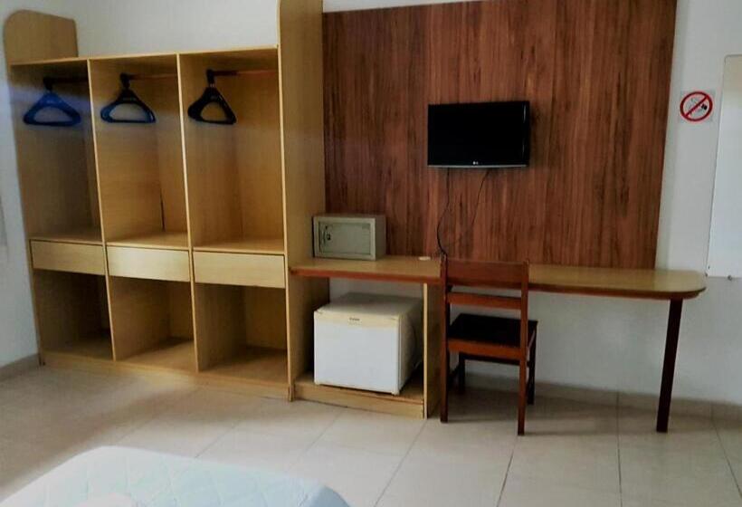 اتاق استاندارد چهار تخته, Diamantina   By Up Hotel   Em Guarapari