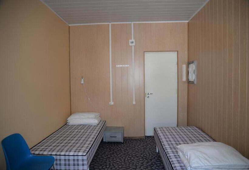 اتاق استاندارد سه تخته با سرویس بهداشتی مشترک, Hostel31