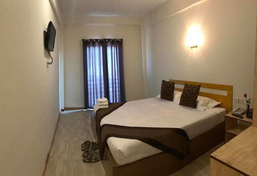 اتاق سوپریور, Sky Motel Kalaw
