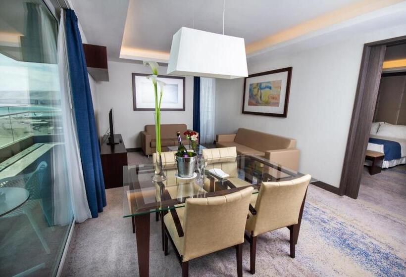سوییت سوپریور, Antay Hotel & Spa