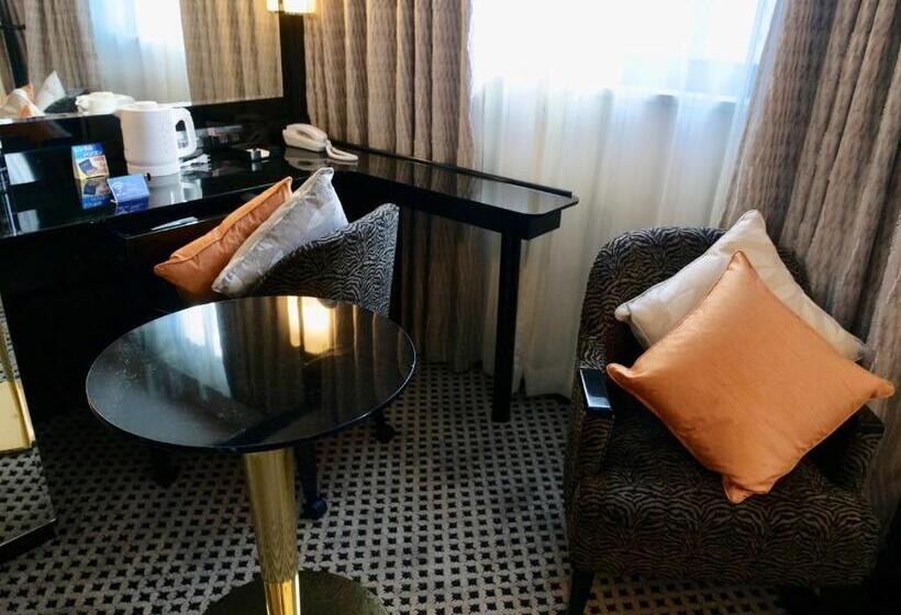 اتاق لوکس, Apa Hotel Tkp Keikyu Kawasaki Ekimae