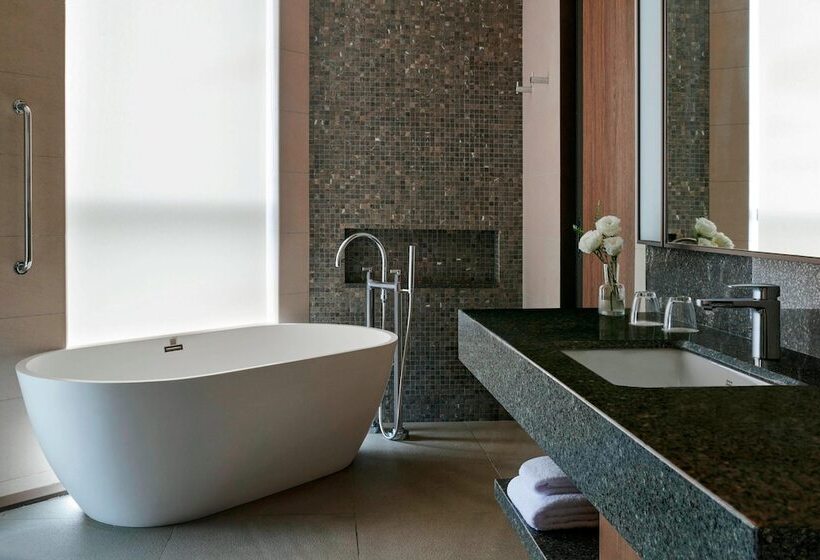 سوییت, Courtyard By Marriott Seoul Botanic Park