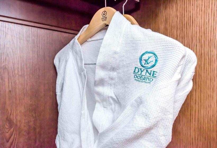 اتاق لوکس با چشم‌انداز دریا, Dyne Oceano