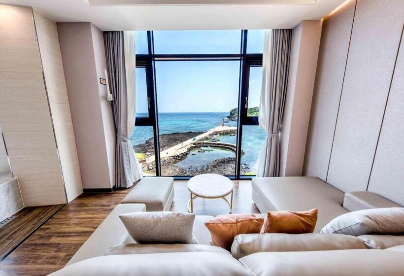 Deluxe Suite Sea View, Dyne Oceano